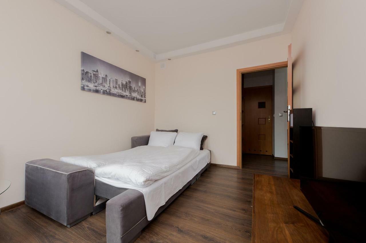 Shortstaypoland Staszica Warsaw Exterior photo